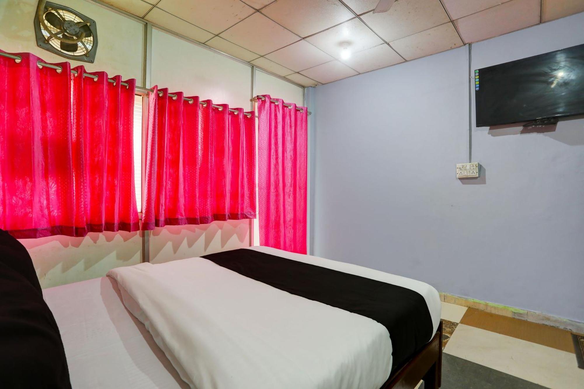 Collection O Harsh Hotel & Restaurant Bhiwadi 外观 照片
